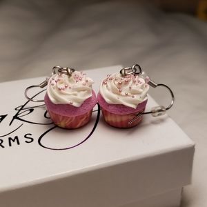 Bakery Charm Cupcake Earrings